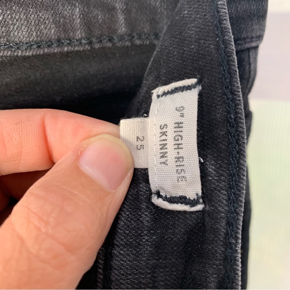 Madewell Black 9” High Rise Skinny Jeans - Picture 7 of 7